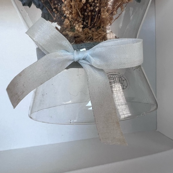 Vintage Decor with blue flowers - Picture 4 of 6